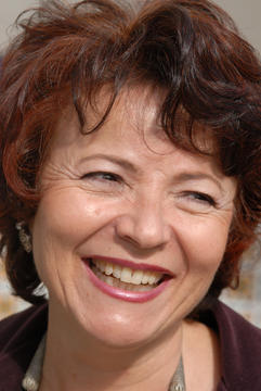 Essma Profile Photo